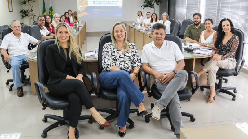 Comissão discute Plano Distrital de Educação e cronograma das etapas