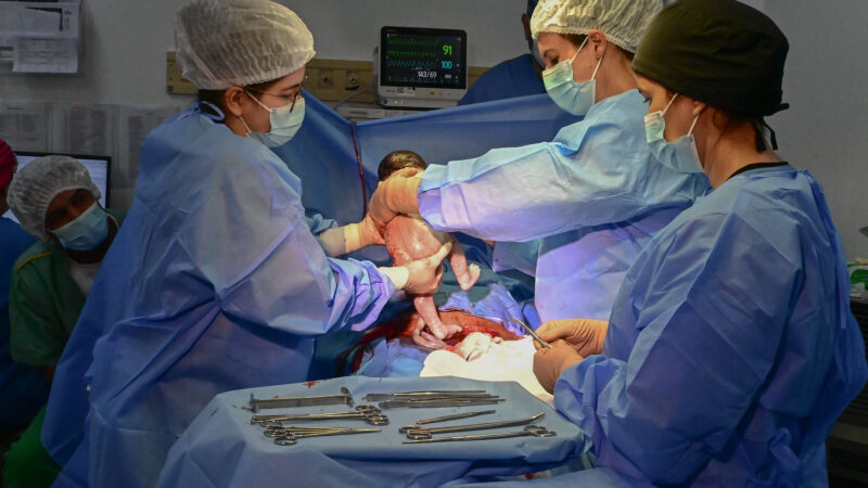 Dia do Obstetra e do Enfermeiro Obstetra: Dedicação e cuidado com a saúde da gestante e do bebê