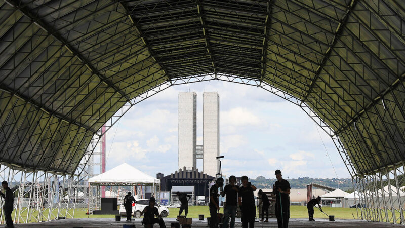 Contagem regressiva: População se prepara para curtir atrações locais e nacionais nos 65 anos de Brasília