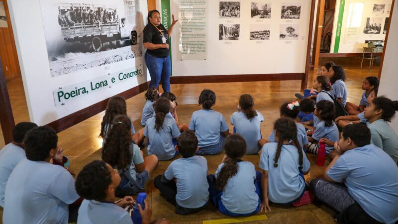 Projeto Descobrindo Brasília leva crianças para imersão na história da capital federal
