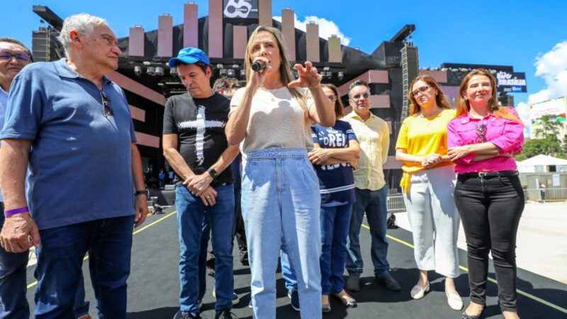 Fé e festa: Evangélicos celebram o aniversário de Brasília na Esplanada