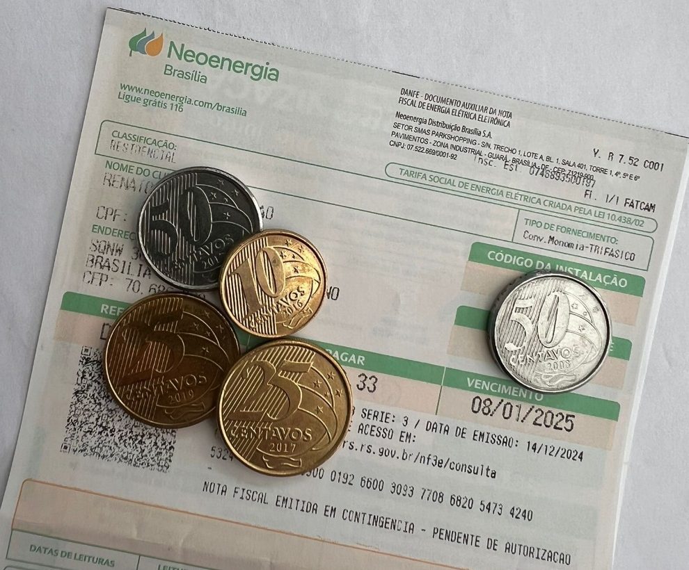 Mais de 155 mil famílias do DF podem ter até 65% de desconto na fatura de energia