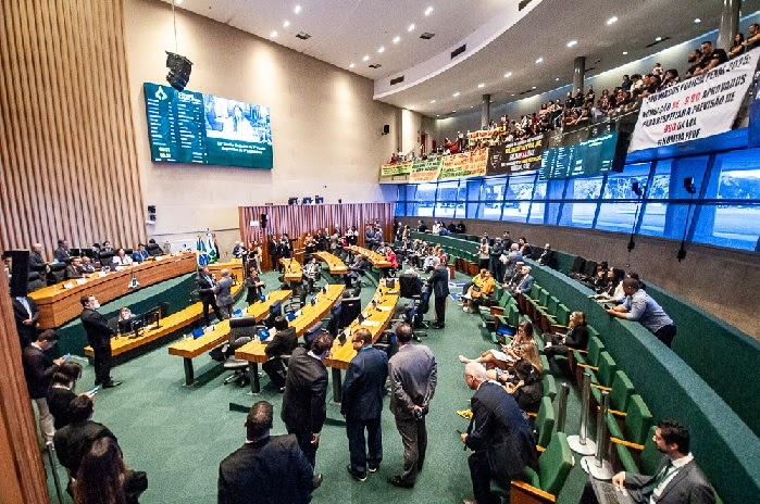 Câmara Legislativa aprova crédito adicional de R$ 80 milhões para obras e manutenção urbana no DF
