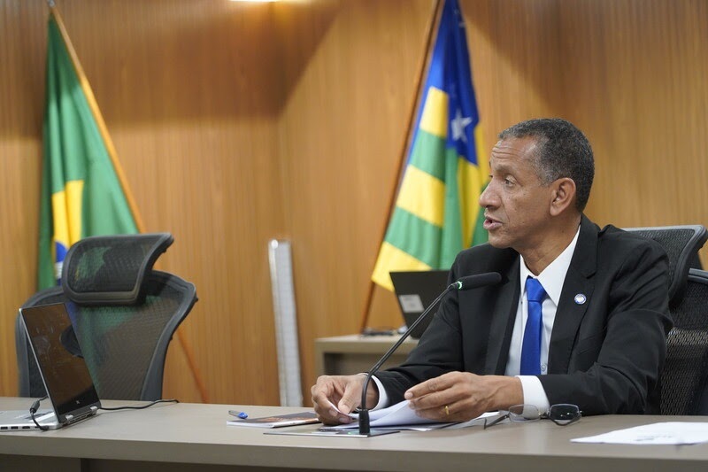 Comissão temática aprova mudança de pictograma representativo da pessoa idosa