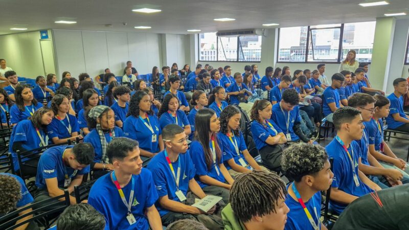 Maio Laranja: Jovens do DF participam de palestras contra abuso e exploração sexual