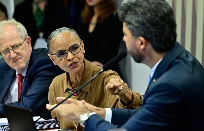 Bate boca entre Marina Silva e o senador Marcos Rogério na comissão do Senado repercute na imprensa