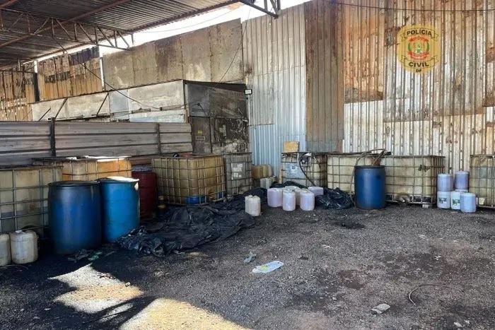 PCDF desarticula depósito irregular com milhares de litros de combustível no Guará
