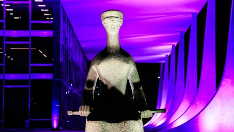 STF vê gravidade em anúncio dos EUA, mas indica que reação cabe ao governo