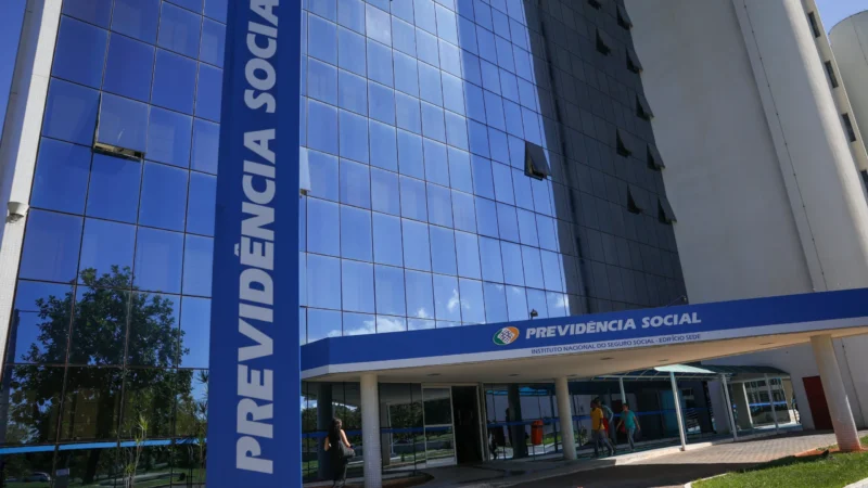 INSS: Mudança em Conselho abre crise entre governo e sindicatos