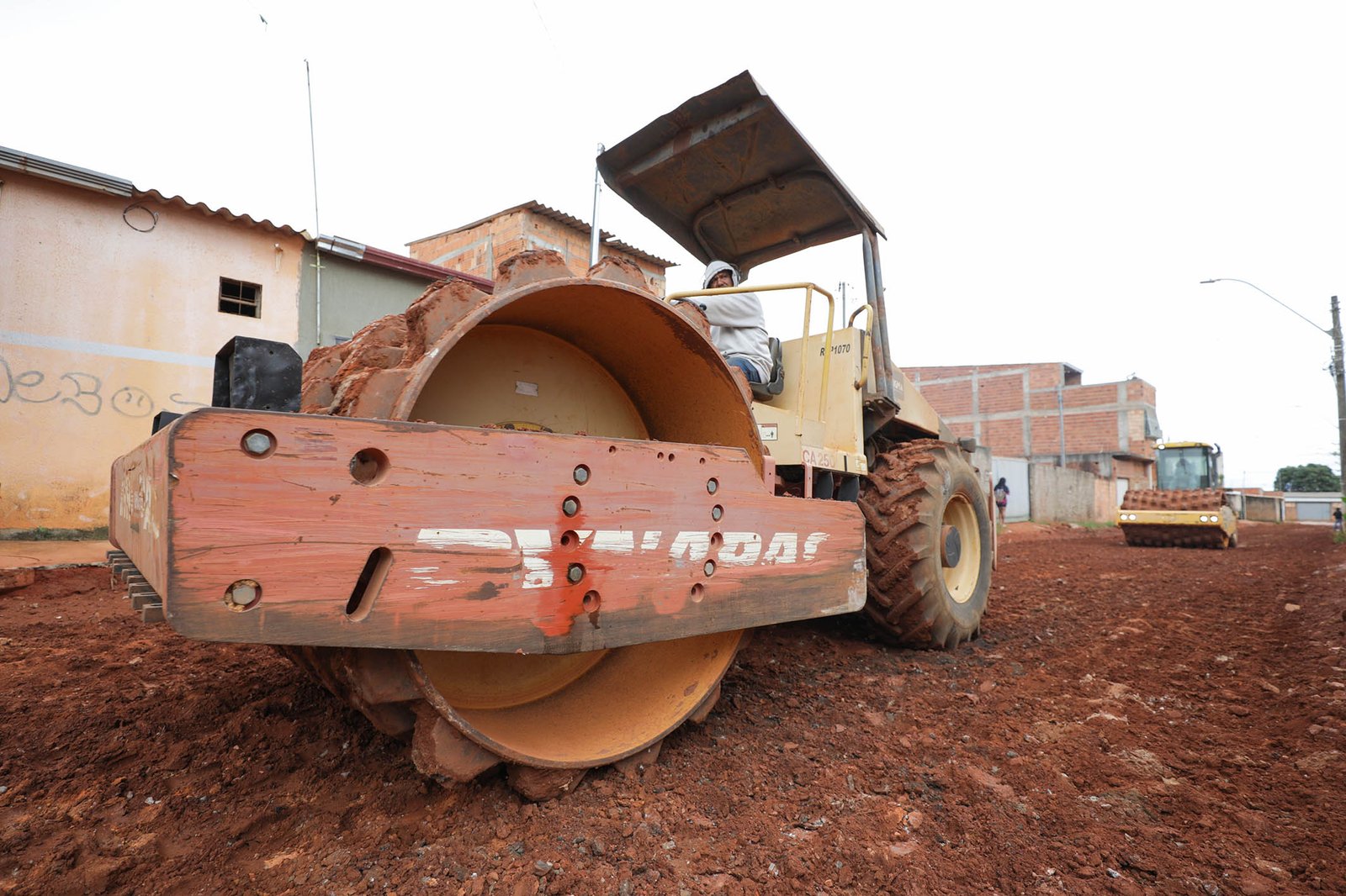 Governo investe R$ 32 milhões em obras de drenagem e pavimentação no Itapoã
