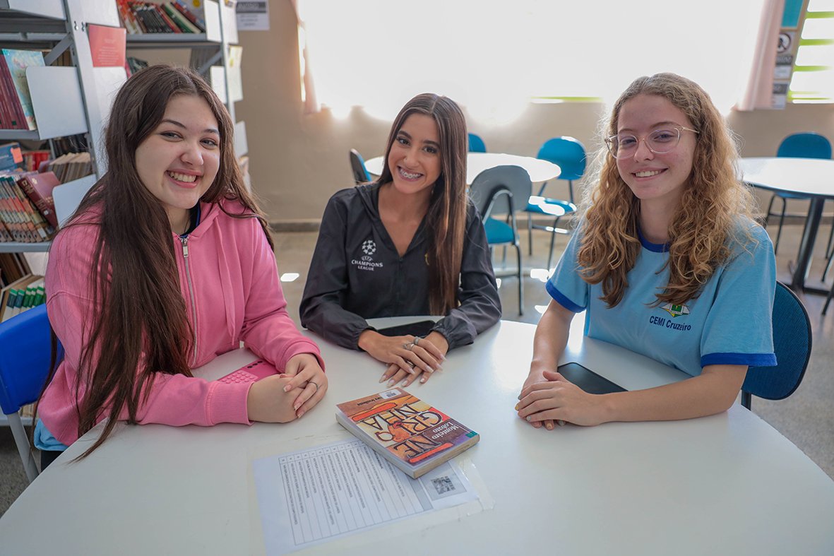 Estudantes da rede pública do Distrito Federal se preparam para intercâmbio no Reino Unido