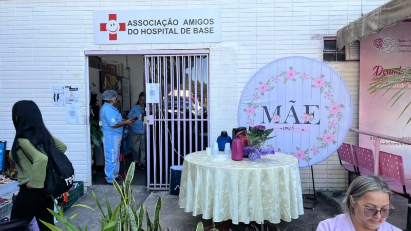 Bazar especial de Dia das Mães reúne solidariedade e carinho no Hospital de Base