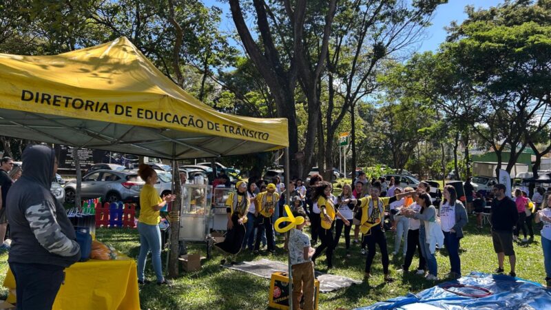 Ações educativas sobre segurança no trânsito alcançaram 2,5 mil pessoas no fim de semana