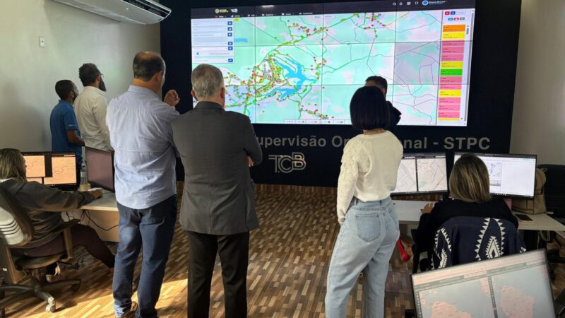 CSO monitora a frota de ônibus do transporte coletivo do DF em tempo real