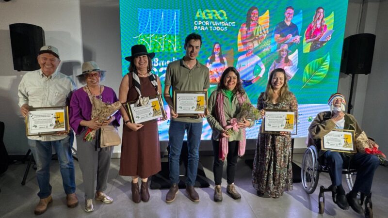 I Encontro da Cafeicultura celebra crescimento do setor e homenageia pioneiros na AgroBrasília