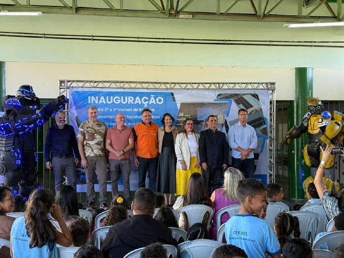 Mais duas escolas públicas do Recanto das Emas passam a contar com energia solar graças a emendas parlamentares