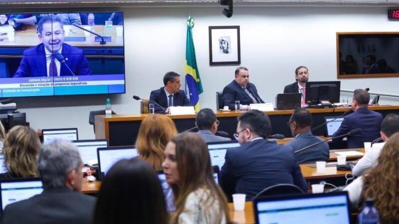 Comissão aprova ressarcimento automático por falhas no serviço de internet