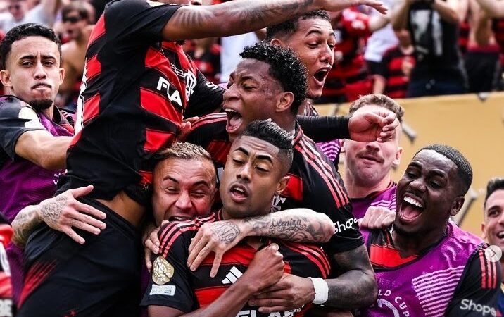 Flamengo vence o Chelsea de virada e mantém a liderança do Grupo D
