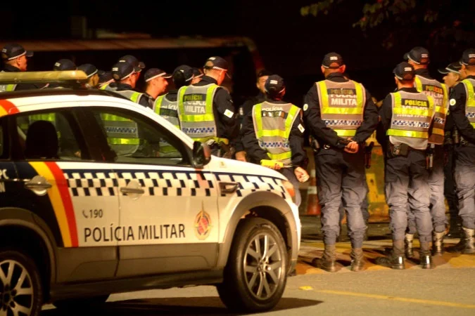 Polícia Militar prende dois foragidos da Justiça