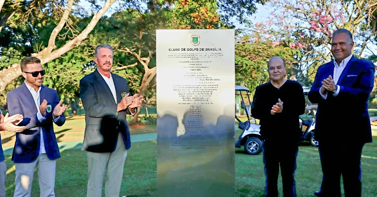 Clube de Golfe de Brasília recebe concessão do terreno e homenageia o governador Ibaneis Rocha