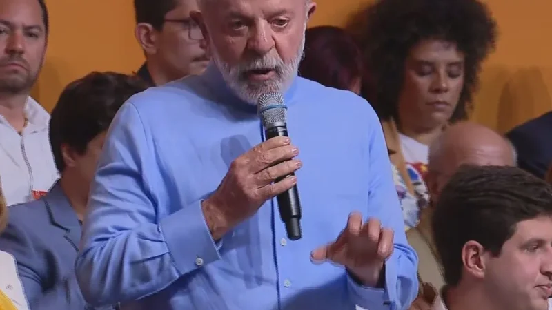 Lula para Hugo em meio à pressão pelo IOF: será “bem tratado pela esquerda”