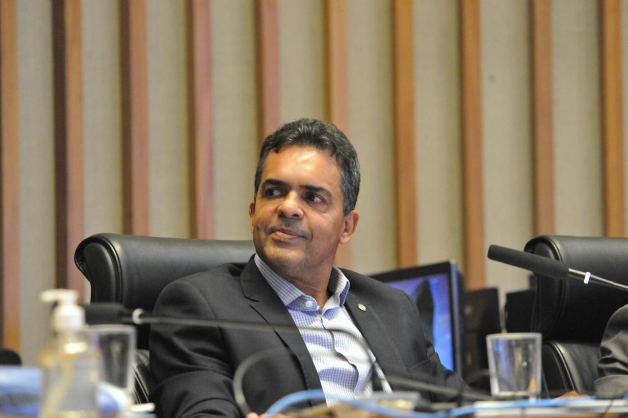 Ricardo Vale propõe Título de Cidadão Honorário de Brasília ao Padre Júlio Lancellotti