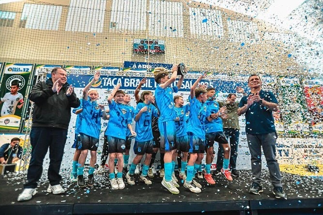 Esporte Bem Representado: Autoridades Prestigiam Final da 4ª Taça Brasil de Clubes Sub-12 de Futsal em Brasília