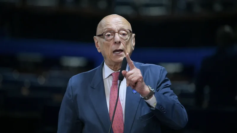 “É dever de Lula conversar com Trump”, diz senador em comitiva nos EUA