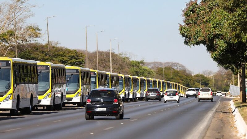 GDF inicia entrega de 444 novos ônibus e Lança Aplicativo Inovador para Transporte Público