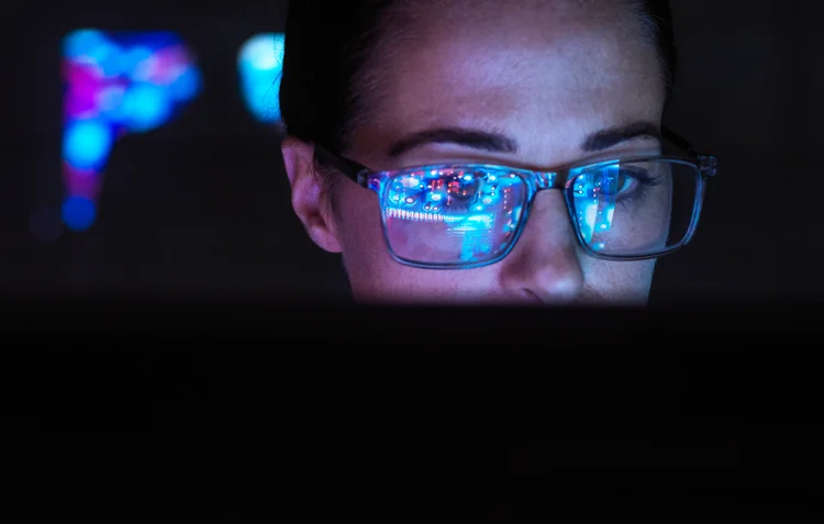 72% das empresas no mundo já adotaram a inteligência artificial em 2024, segundo pesquisa