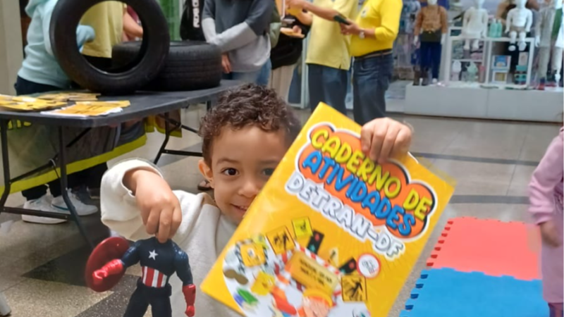 Ações educativas conscientizam população para trânsito mais seguro