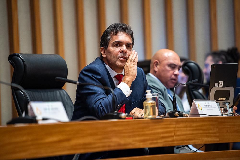Programa Uniforme Escolar será implementado pelo GDF após luta do mandato do deputado Ricardo Vale