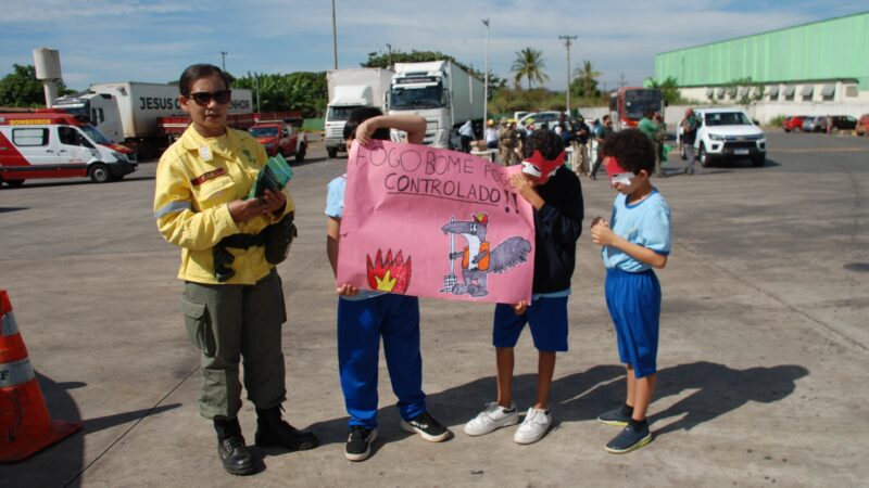 Brazlândia e Lago Oeste recebem blitzes educativas de prevenção aos incêndios florestais no DF