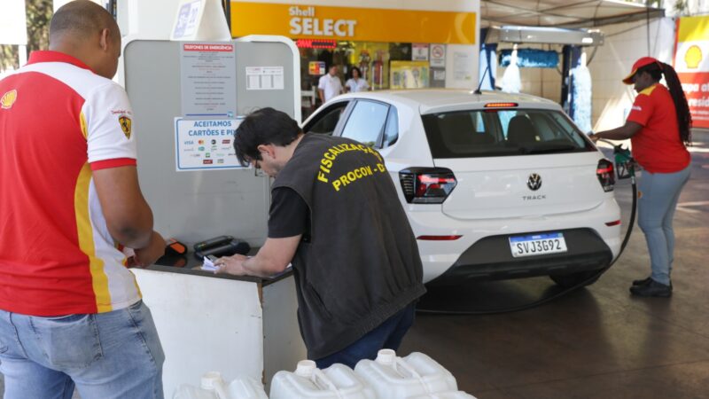 Aumento no preço do litro da gasolina no DF é fiscalizado