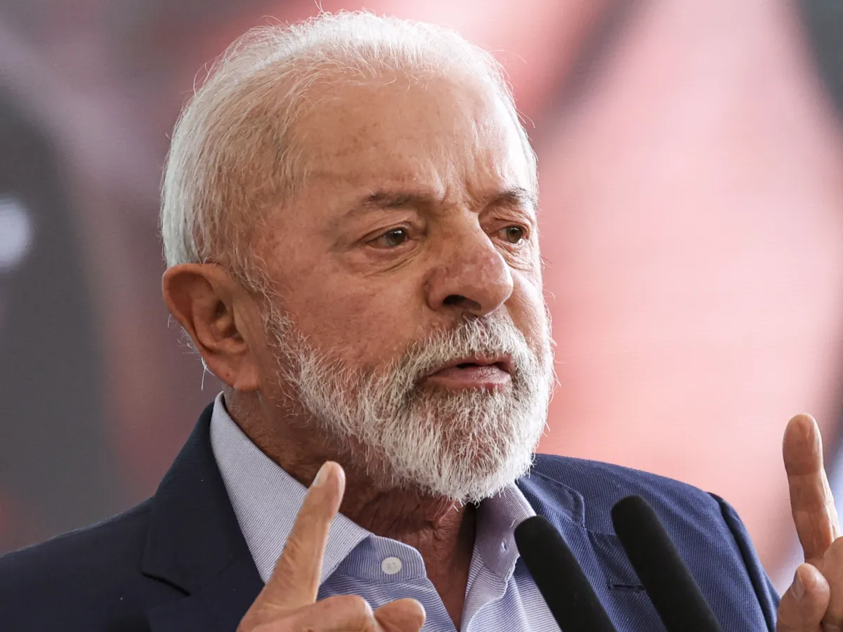 Lula é aconselhado a produzir conteúdo em defesa de IR e 6×1