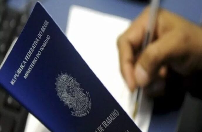 Com salários de até R$ 3,5 mil, DF tem 500 vagas de emprego abertas