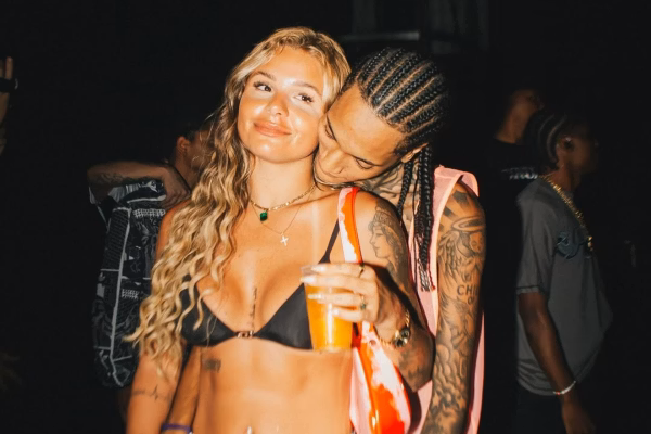 MC Poze se irrita com acusações de não apoiar Oruam após prisão