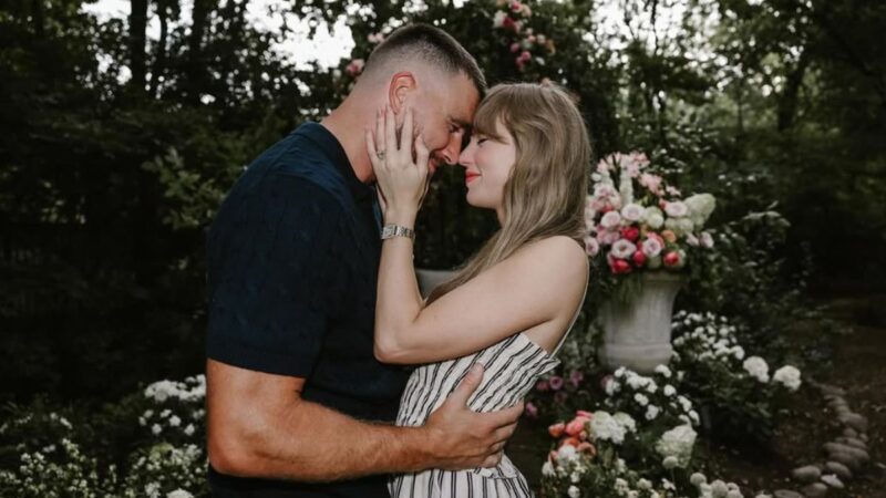 Taylor Swift cumpre “profecia” após noivado com Travis Kelce: entenda