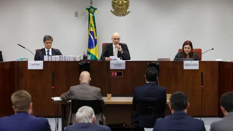 Advogados já treinam para julgamento da trama golpista