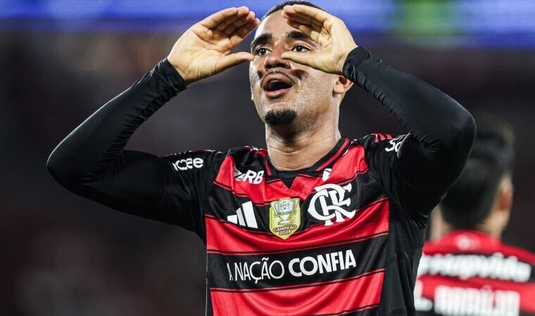 Campeonato Brasileiro – Flamengo aplicou uma goleada histórica de 8 a 0 sobre o Vitória