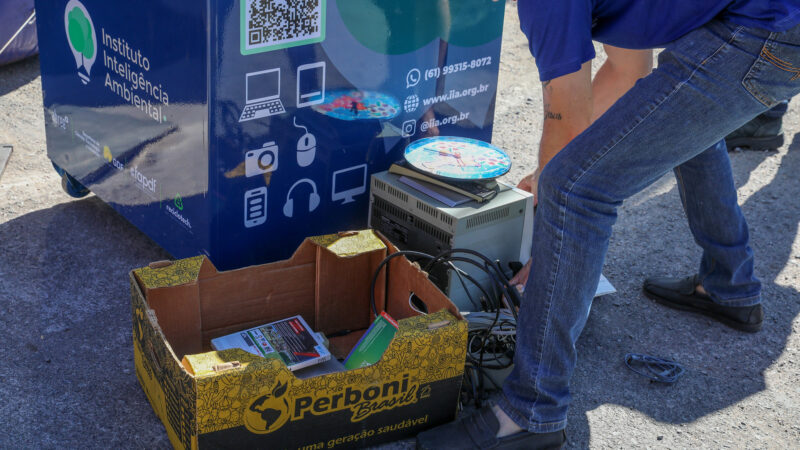 Descarte consciente de eletroeletrônicos bate recorde nos pontos de entrega voluntária do Distrito Federal 