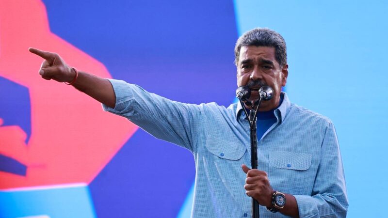 Governo Maduro convoca novo alistamento militar de civis na Venezuela