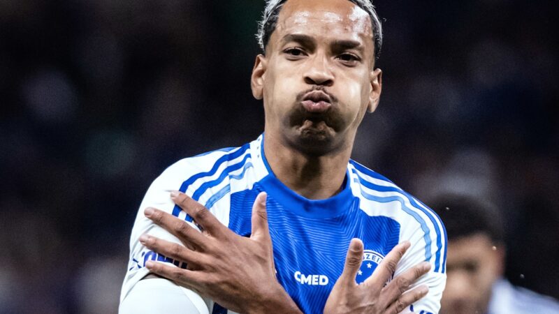 Em jogo equilibrado, Cruzeiro derrota o São Paulo pelo Brasileirão