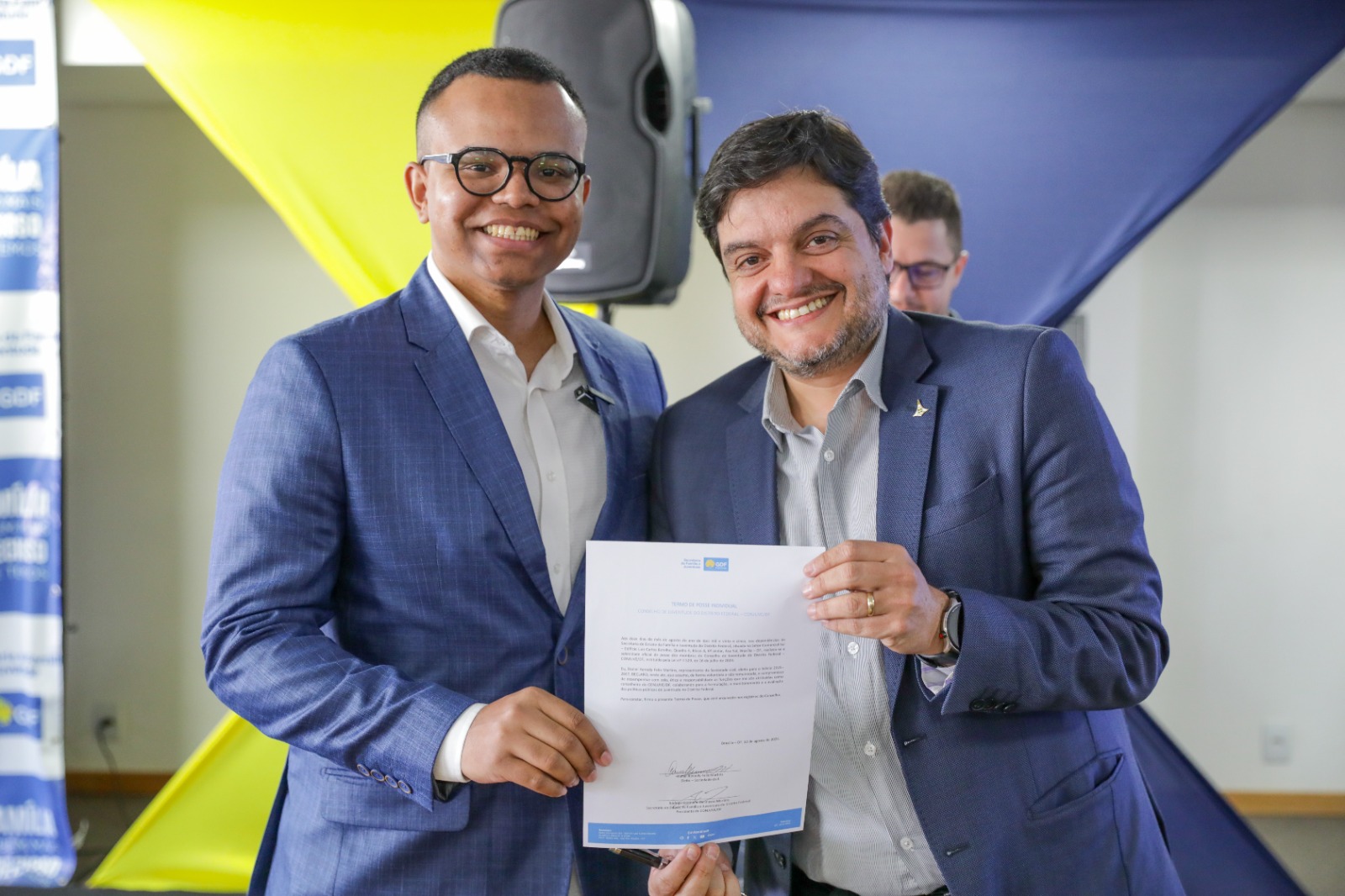 Conselho de Juventude é empossado com seis representantes eleitos pelos jovens do DF