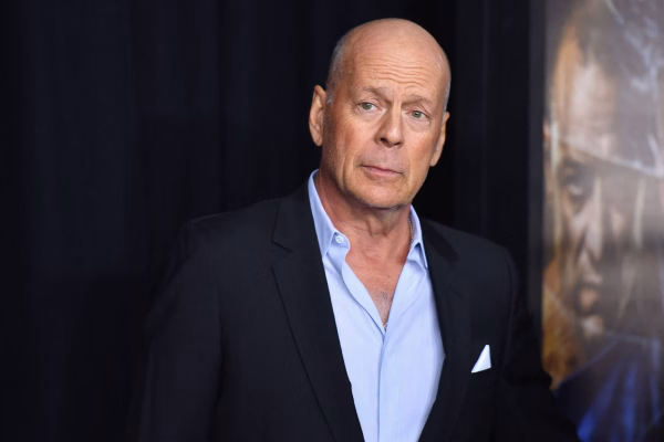 Esposa diz que cérebro de Bruce Willis “está falhando”