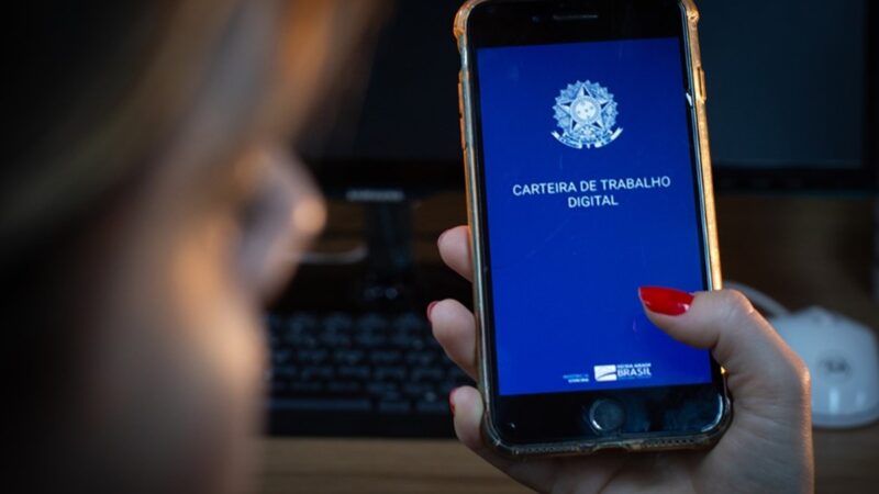 Caged: DF abre mais de 1,7 mil empregos formais em julho