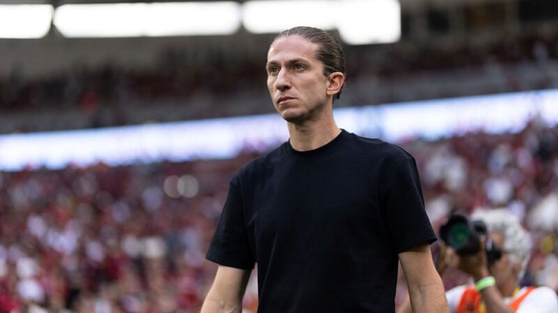 Filipe Luís vê superioridade do Flamengo, apesar de “vazamento” no fim