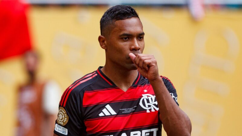 Ancelotti decide não convocar substituto para Alex Sandro. Entenda
