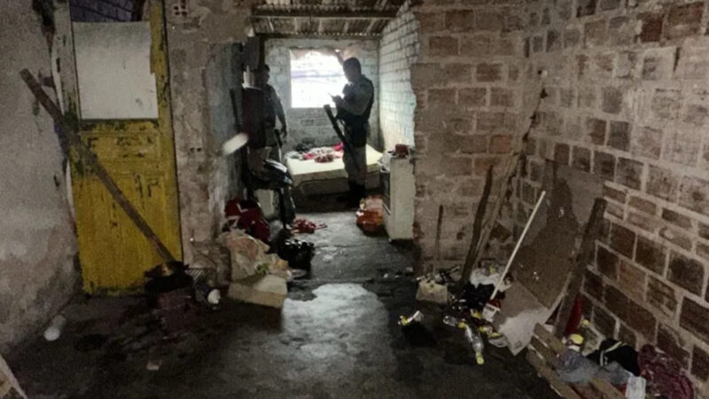 Mulher é resgatada após ser mantida 20 dias em cárcere pelo ex-marido