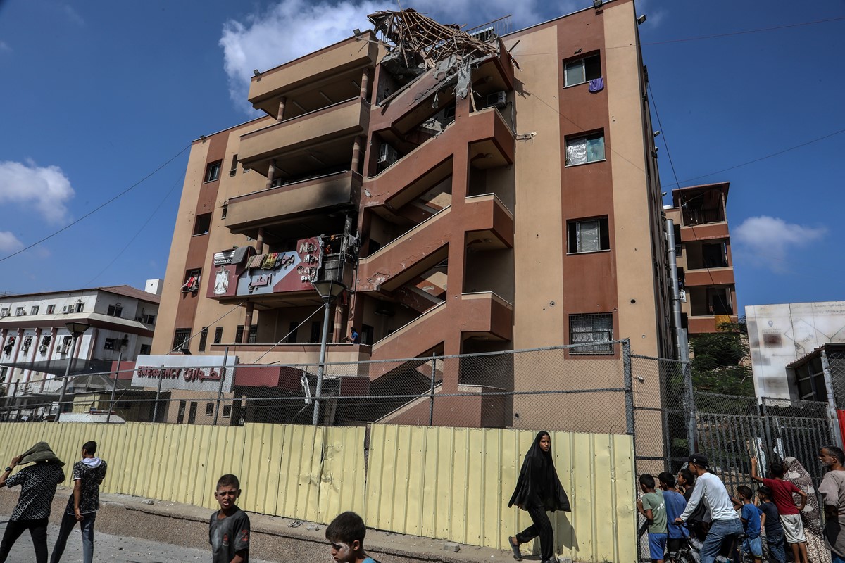 Mídia de Israel diz que câmera motivou ataque a hospital em Gaza